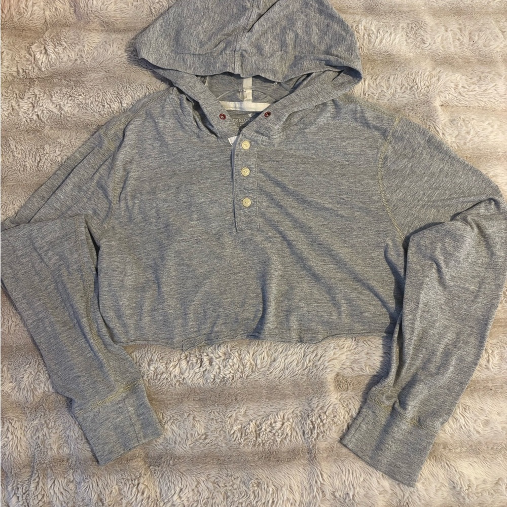 American Eagle Outfitters Gray Buttoned Top